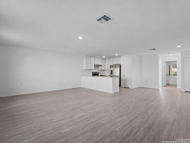 Foto del edificio - 910 Stricker Path