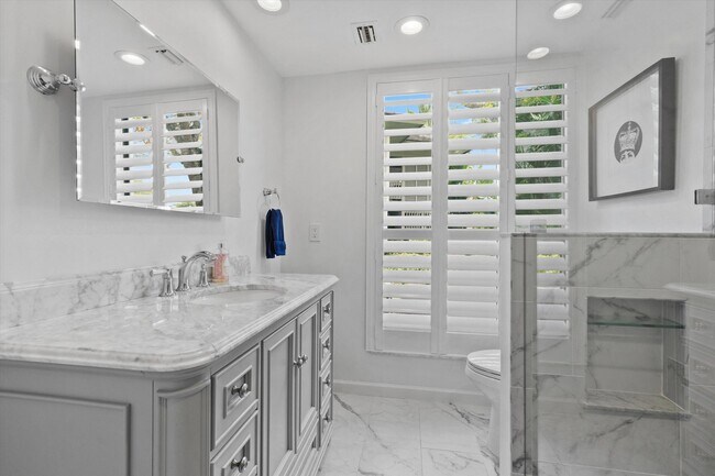 Foto del edificio - 11842 Pebblewood Dr