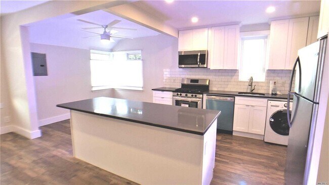 Foto del edificio - 159-20 84th Ave