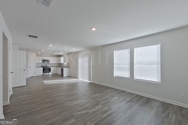 Foto del edificio - 195 Price Ml Trl