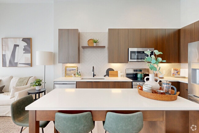 1BR, 1BA - 544SF - Dining Room - The Junction