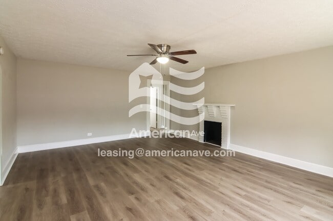 Building Photo - 154 Pine Cir