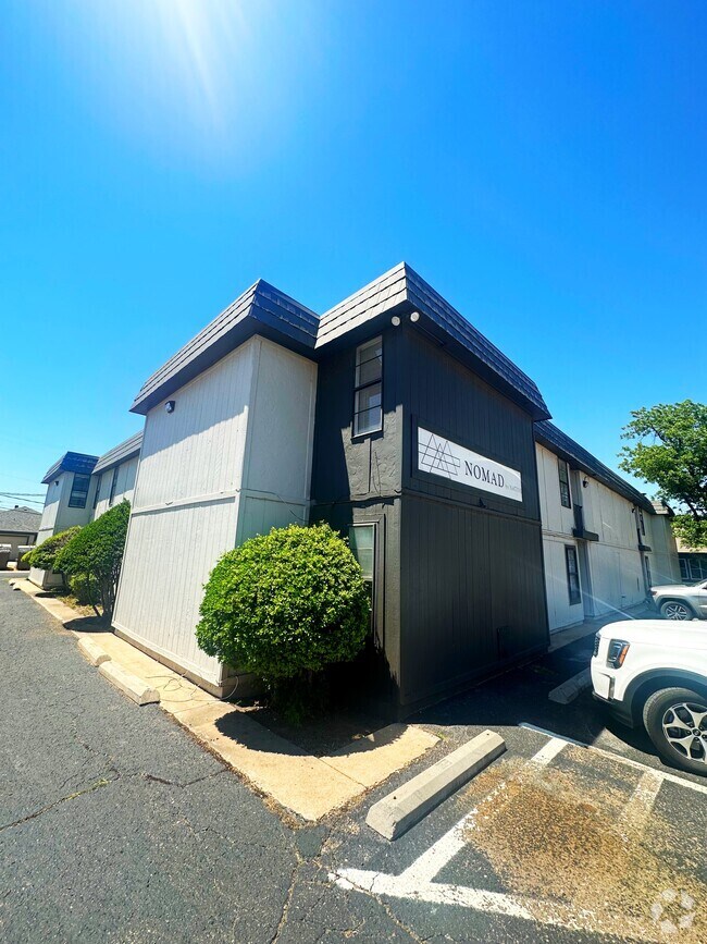 South Overton Low Apartments for Rent Lubbock, TX 2 Rentals