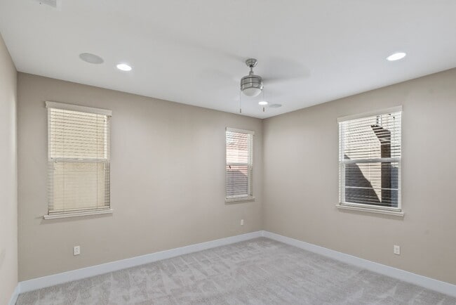 Building Photo - 4439 Kennett Ter