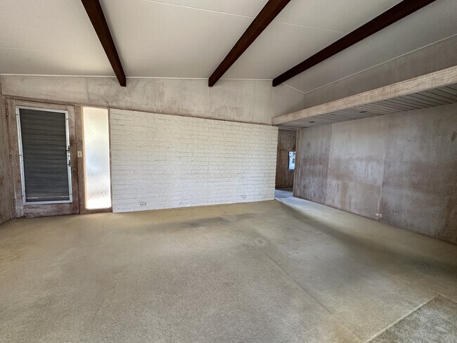 Foto del edificio - 4905 Waa St