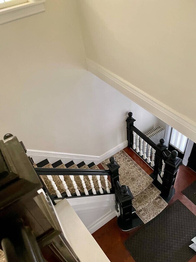 Foto del edificio - 268 Guy Park Ave