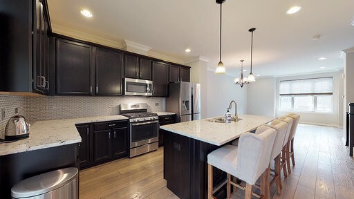 Foto principal - 866 W Chase Ln