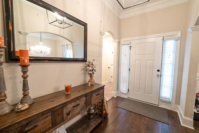 Foto del edificio - 4 Bedroom 3 Bathroom Ranch