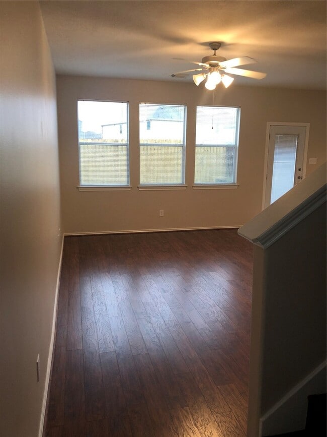 Building Photo - 11846 Ramla Place Trail