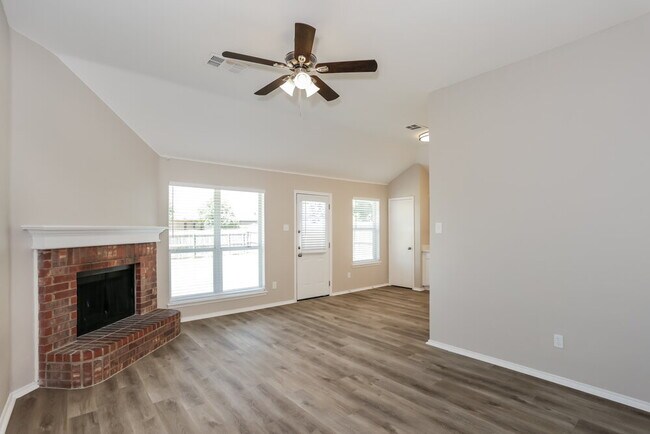 Building Photo - 1213 Crooked Creek Ct