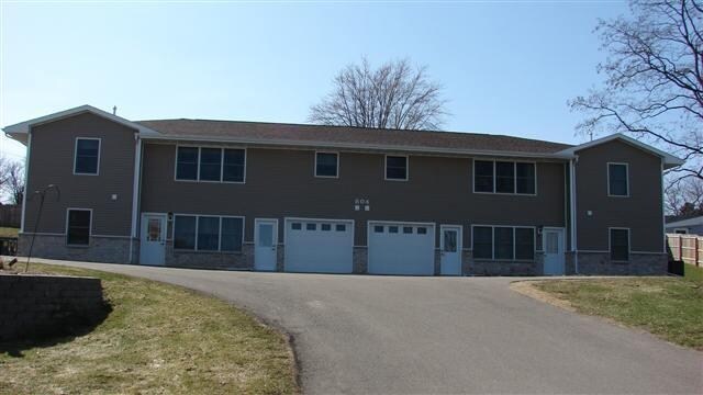 Primary Photo - 802 Vincent St