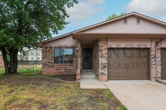 Building Photo - 6908 W O'Neil St
