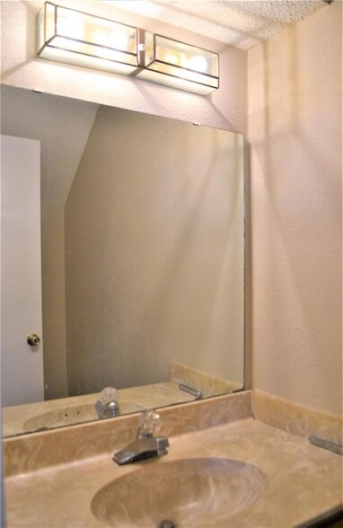 Foto del edificio - 1251 Dallas Drive