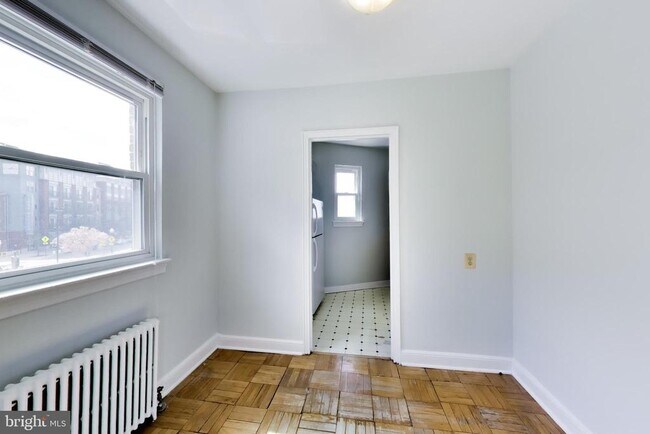 Foto del edificio - 1720 N Quinn St