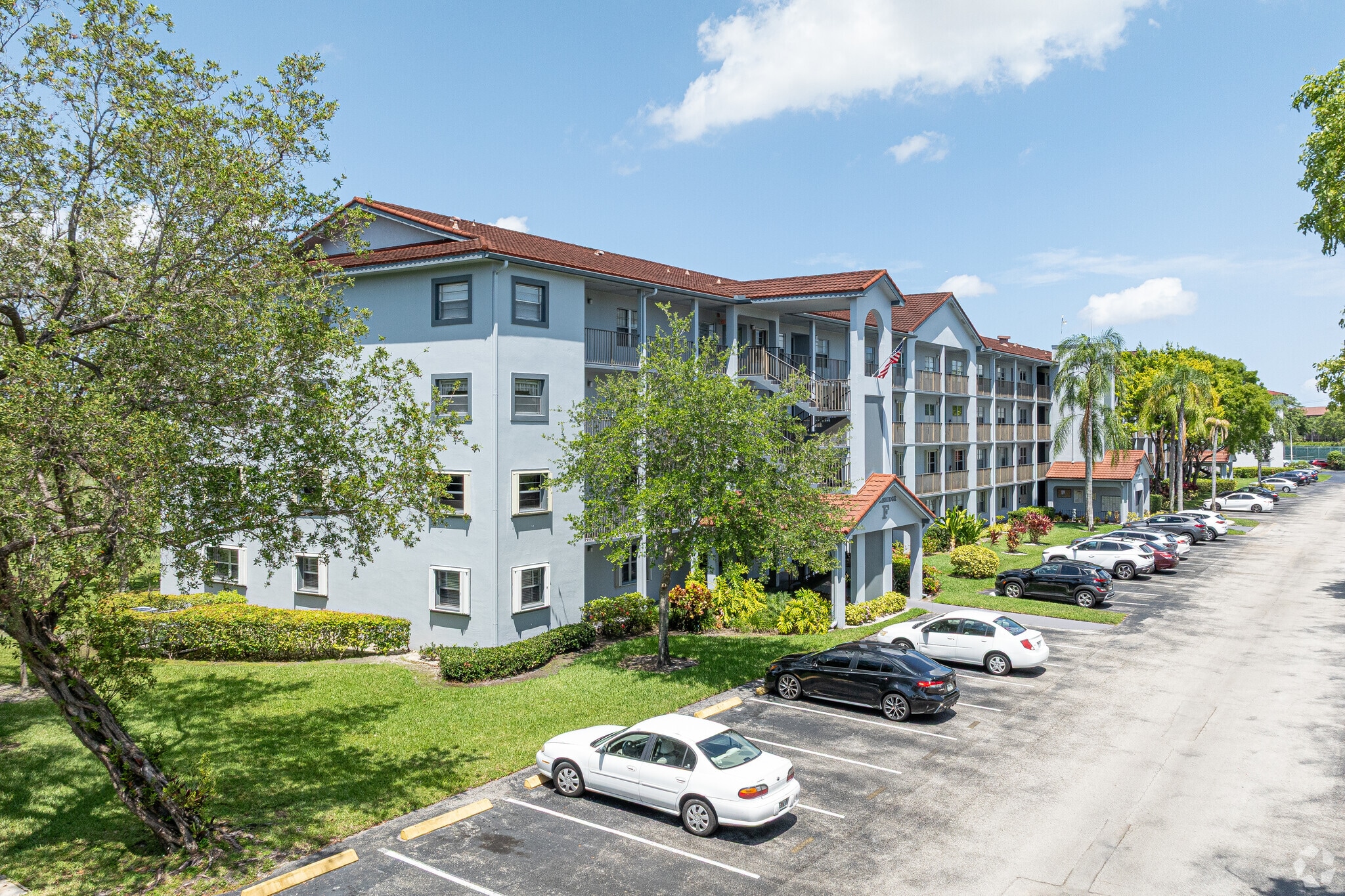 Cambridge Condominium