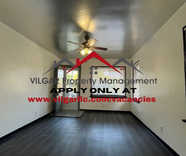 Foto del edificio - This keen & clean 2 bed / 1 bath ranch-sty...