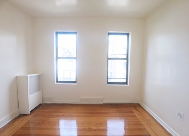 Building Photo - 15 Wadsworth Avenue