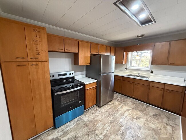 Foto del edificio - 1037 Stringtown Rd