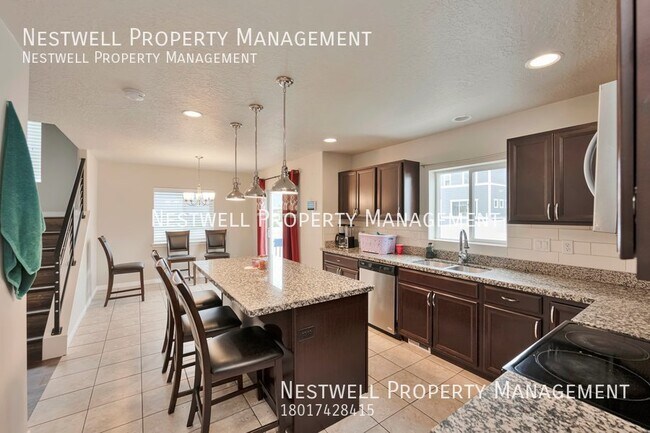 Building Photo - Incredibe 4-bed Home in South Salt Lake