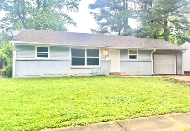 Building Photo - 1812 Rosemond- Reduced Rent!