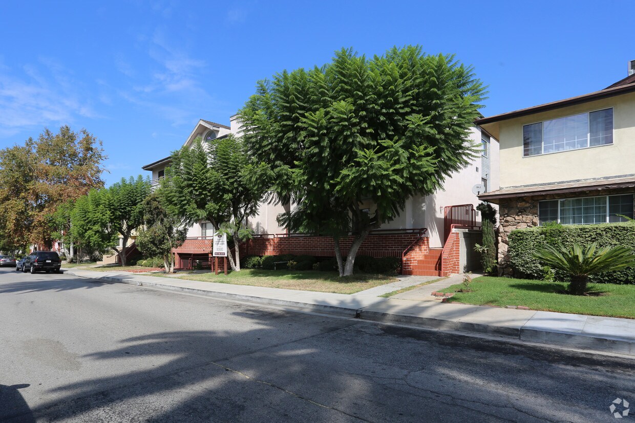 Foto del edificio - Palm Villas Apartments