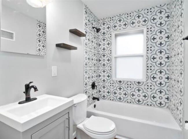 Foto del edificio - 3102 St Myron Ln