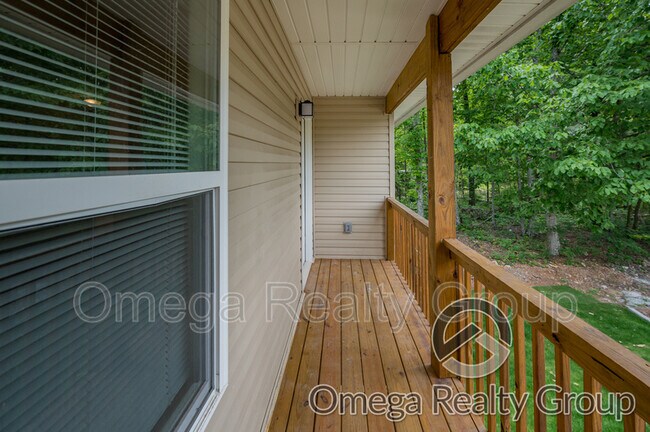 Building Photo - 1180 Aquarius Dr