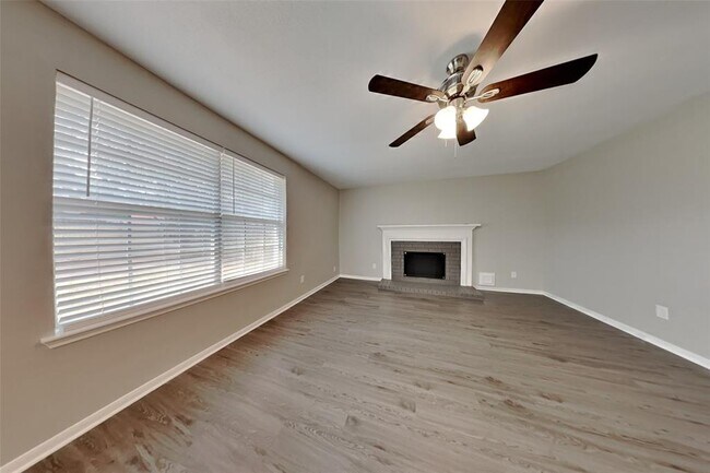 Building Photo - 1031 Cascade Creek Dr