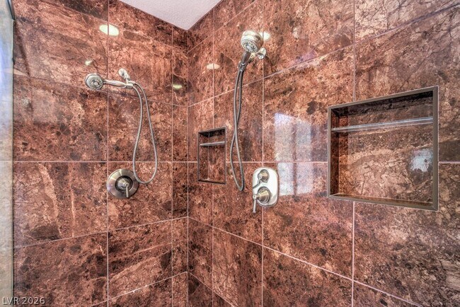Foto del edificio - 2733 Bensonhurst Ln
