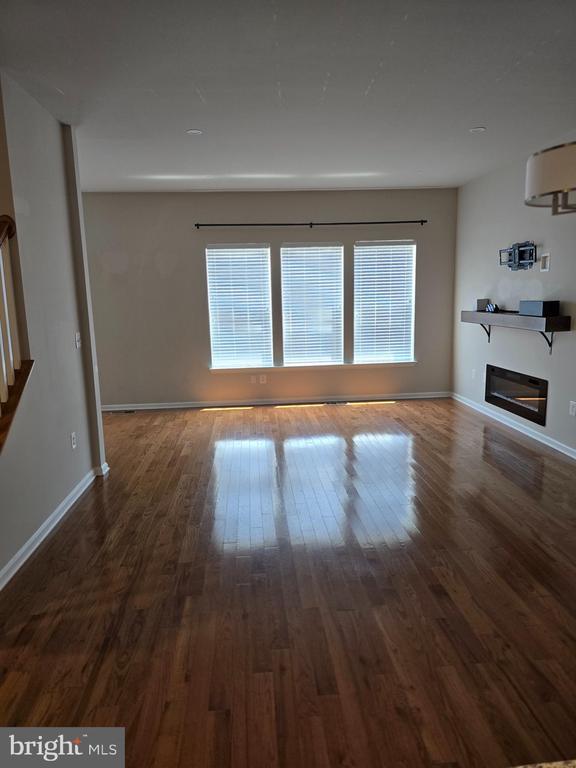 Foto del edificio - 429 Woodcrest Dr SE