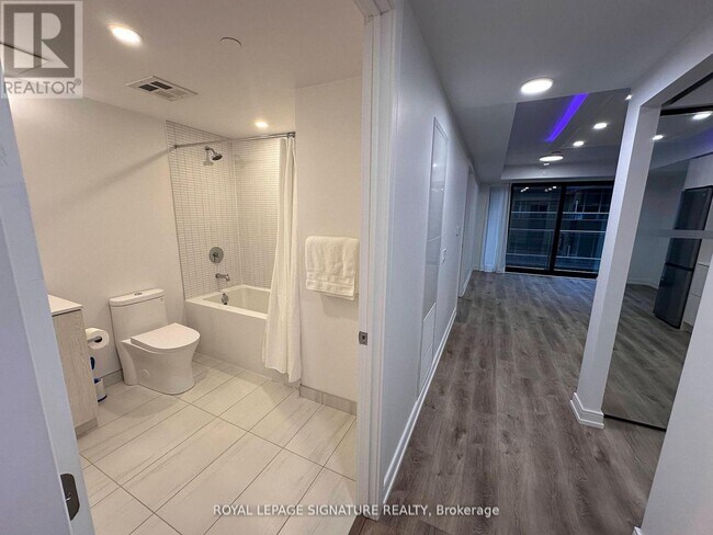 Photo du bâtiment - 1 Jarvis St