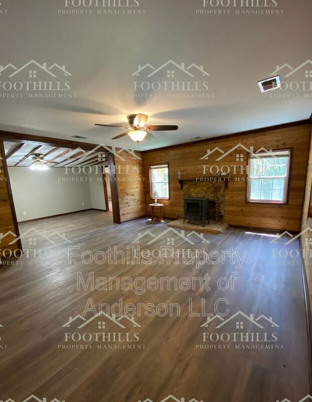 Building Photo - 4650 Liberty Hwy