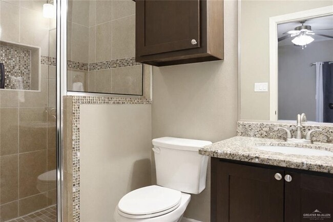 Building Photo - 14 W Daffodil Ave