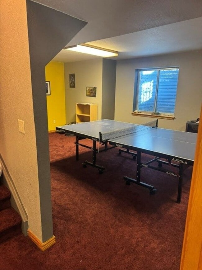 Building Photo - Basement Rental in SW Longmont – Utilities Included!