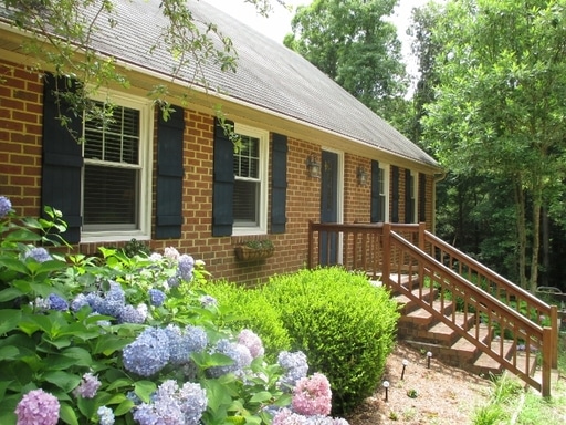 Primary Photo - 2102 Jolly Pond Rd