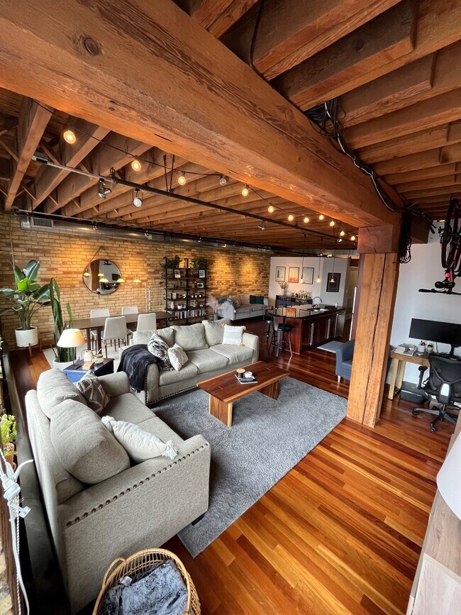 Foto del edificio - 708 N 1st St