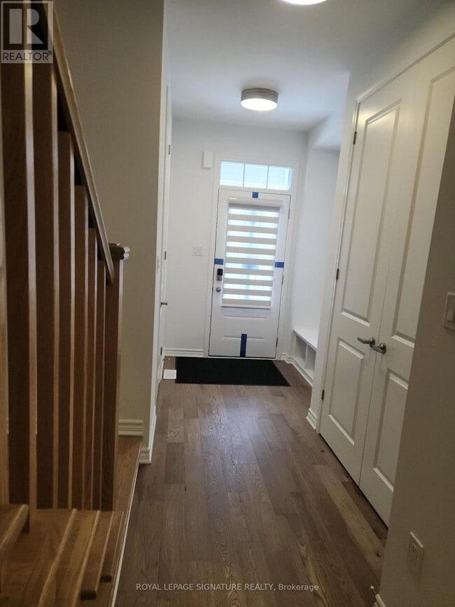 Building Photo - 3218 Meadowridge Dr