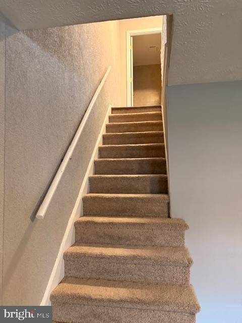 Building Photo - 2021 Kelmore Rd