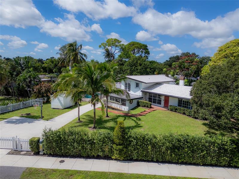 Foto principal - 2101 SW 33rd Ave