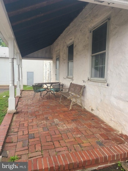 Building Photo - 1139 Phoenixville Pike