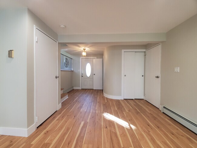 Family Room - 45 Rodney St