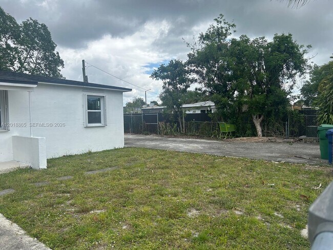Building Photo - 1835 NW 122nd St