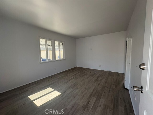 Foto del edificio - 4034 W 130th St