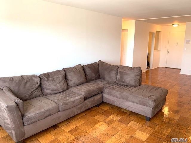 Foto del edificio - 465 Shore Rd