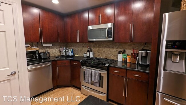 Building Photo - 2 br, 2 bath House - 238 Queen St
