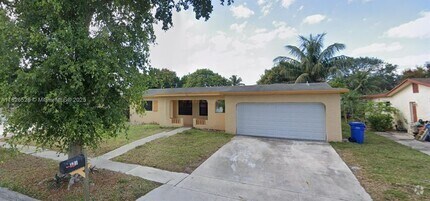 Building Photo - 173 NW 78th Ave