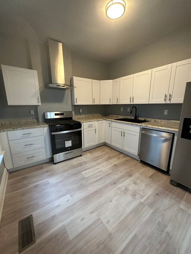 4 Van Vorst St, Utica, NY 13501 Townhome Rentals in Utica NY