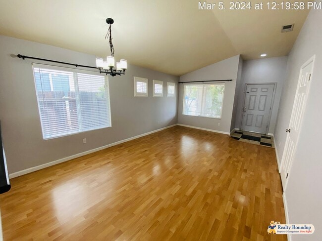 Building Photo - Beautiful Home With Lots of Upgrades