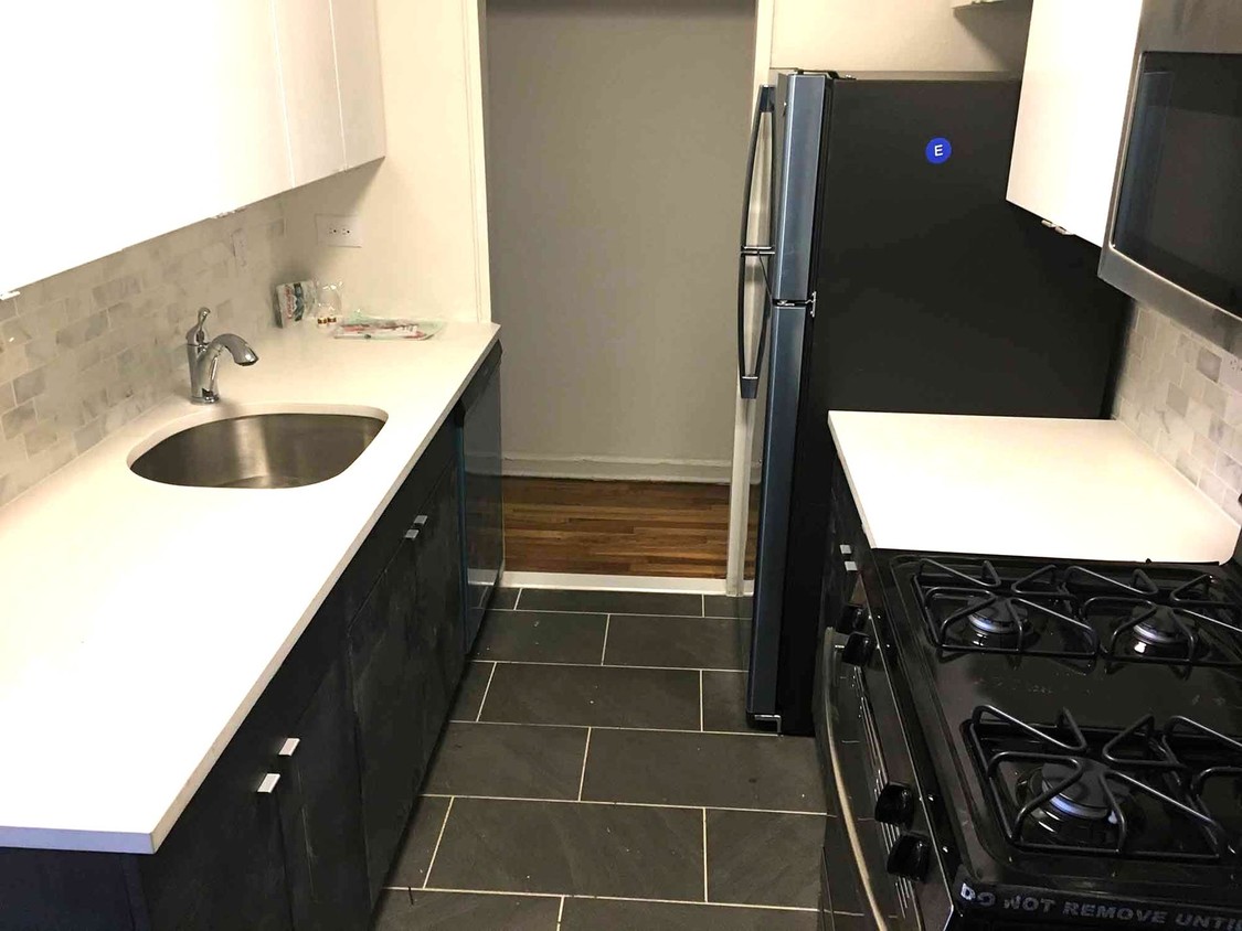 Foto principal - 40-40 79th Street