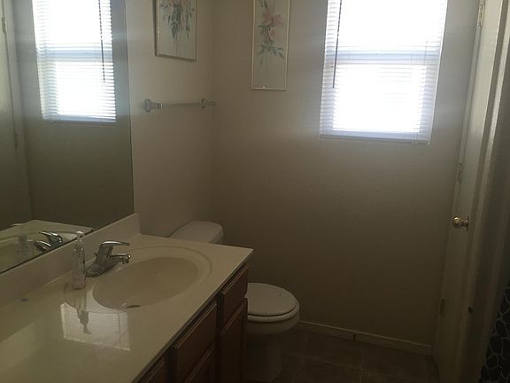 Building Photo - 136 Telstar Loop NW